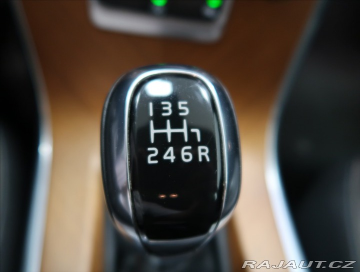 Volvo XC60 2,0 D4 MOMENTUM 2016