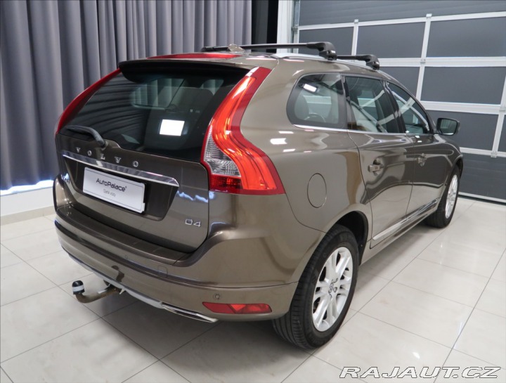 Volvo XC60 2,0 D4 MOMENTUM 2016