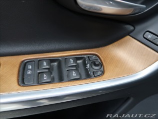 Volvo XC60 2,0 D4 MOMENTUM 2016