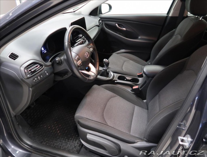 Hyundai i30 1,0 T-GDI ČR 1 majitel 2022