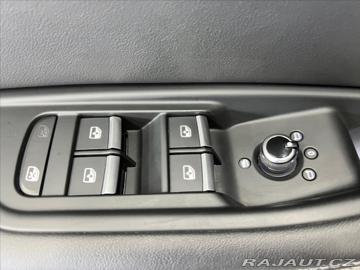 Audi A4 Avant 45 TDI QUATTRO S-LI 2019