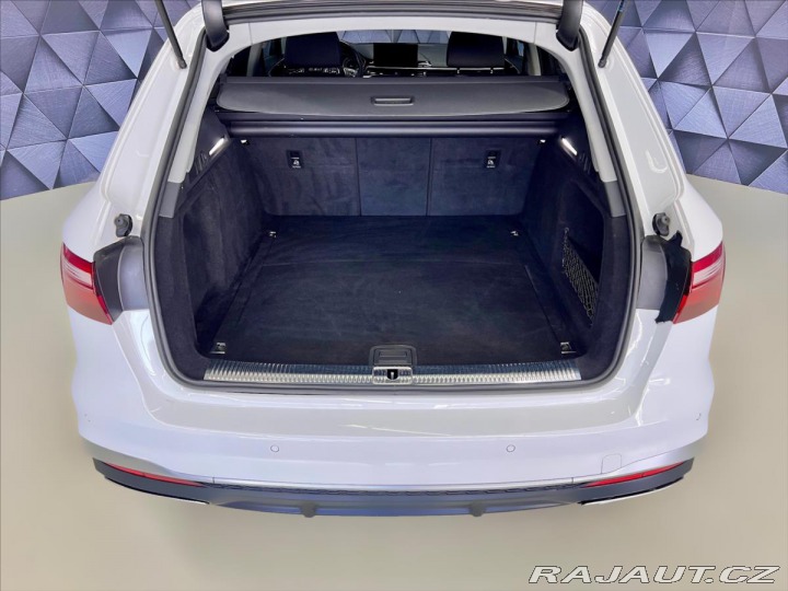 Audi A4 Avant 45 TDI QUATTRO S-LI 2019