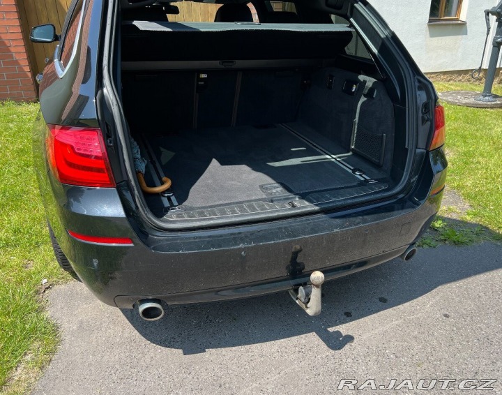 BMW 5 3,0 535 D xDrive tourin 2011