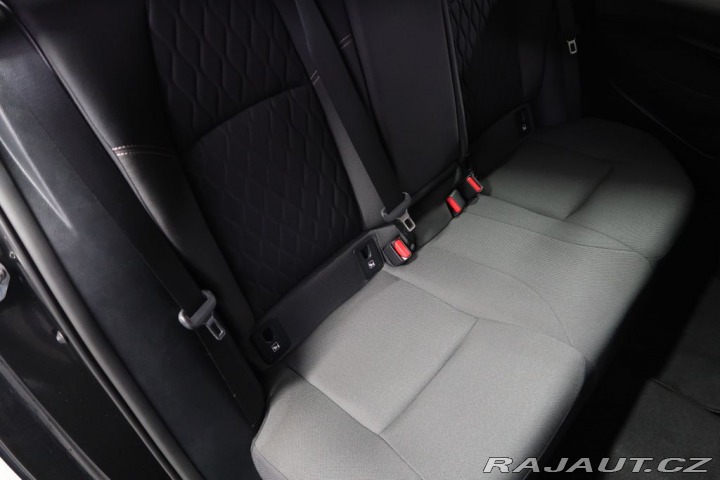 Toyota Corolla 1.5VVT-i,CZ,1Maj,ComfortT 2023