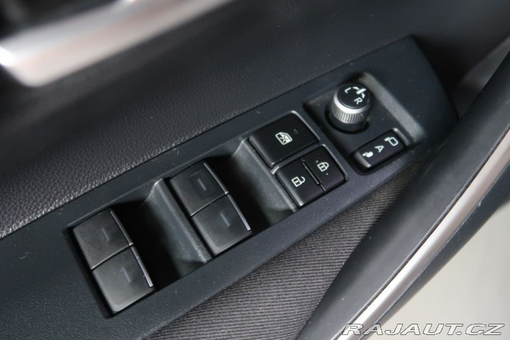 Toyota Corolla 1.5VVT-i,CZ,1Maj,ComfortT 2023