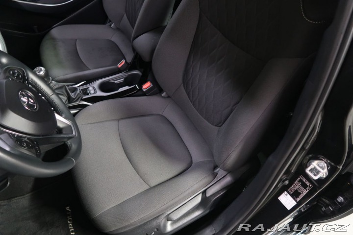 Toyota Corolla 1.5VVT-i,CZ,1Maj,ComfortT 2023