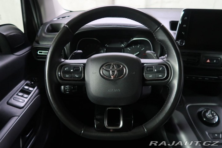 Toyota ProAce City Verso 1.2T,CZ,1Maj,Shuttle,5Mís 2022