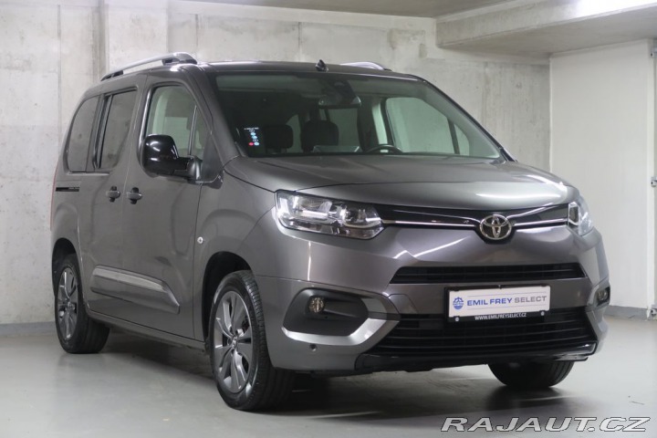 Toyota ProAce City Verso 1.2T,CZ,1Maj,Shuttle,5Mís 2022