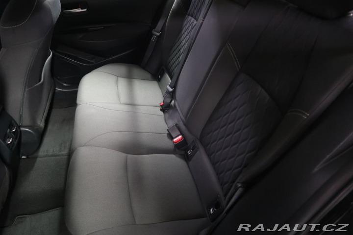 Toyota Corolla 1.5VVT-i,CZ,1Maj,ComfortT 2023
