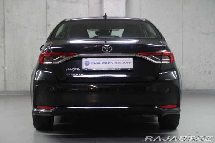 Toyota Corolla 1.5VVT-i,CZ,1Maj,ComfortT 2023