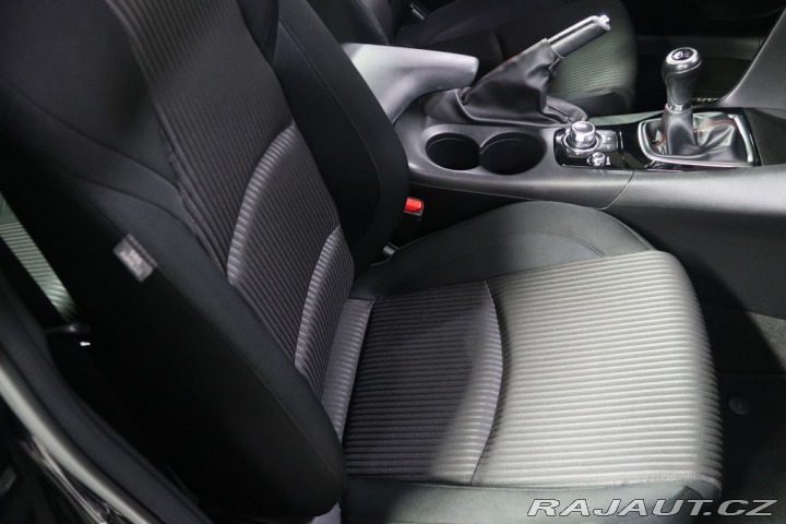 Mazda 3 1.5Skyactive-G,CZ,Manuál 2014