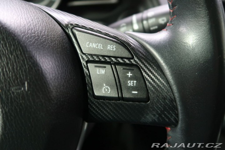 Mazda 3 1.5Skyactive-G,CZ,Manuál 2014