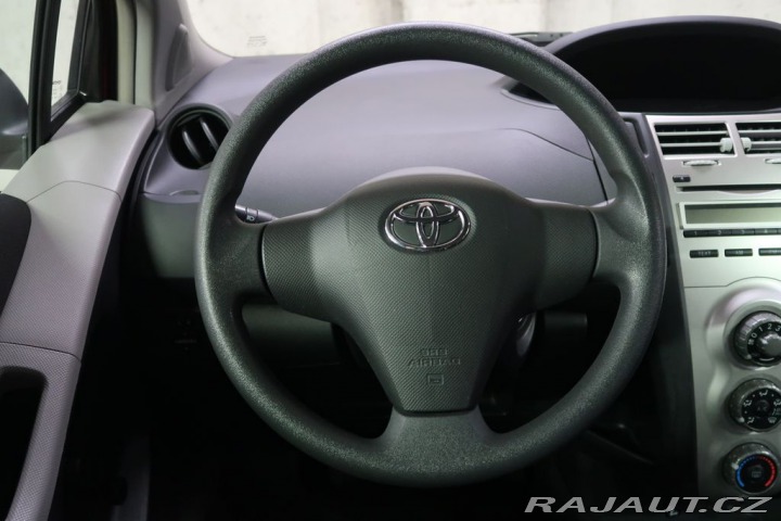 Toyota Yaris 1.0VVT-i,CZ,Manuál 2008