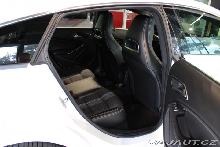 Mercedes-Benz CLA 220 CDi Shooting Brake Ur 2018