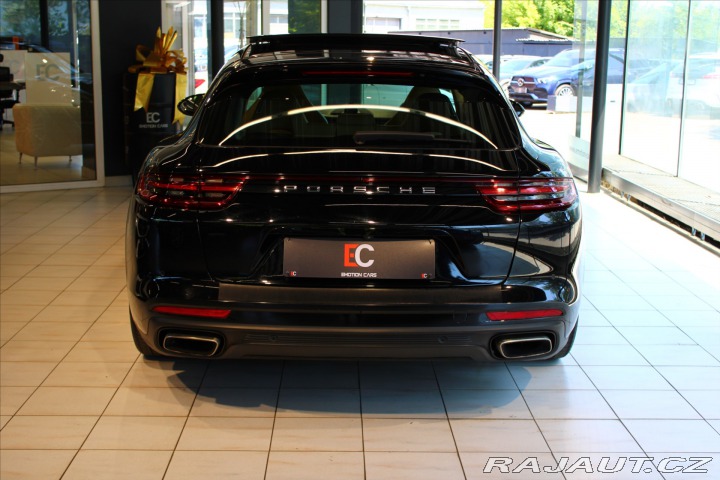 Porsche Panamera 4 Sport Turismo E-Hybrid 2018