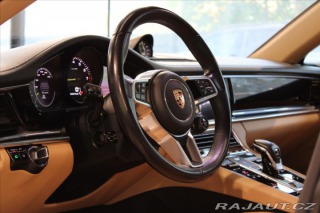 Porsche Panamera 4 Sport Turismo E-Hybrid 2018