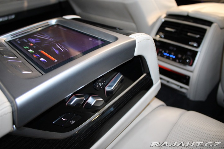 BMW 7 730d xDrive ExeDrivePro / 2017