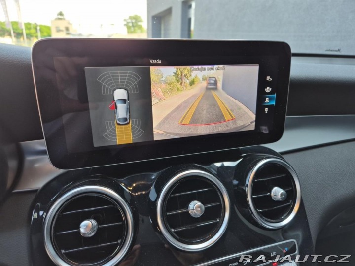 Mercedes-Benz GLC 2,0 300 4MATIC 2022