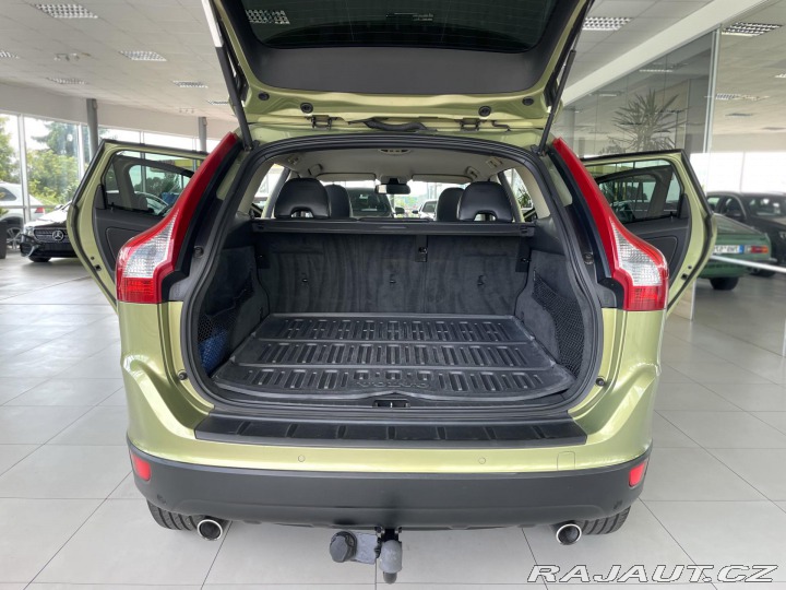 Volvo XC60 D5 AWD*151kW*Kůže*El.Kufr 2009