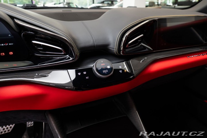 Ferrari Purosangue  1800