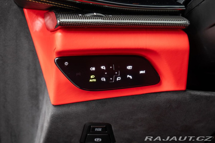 Ferrari Purosangue  1800