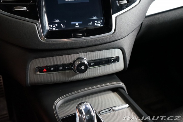 Volvo XC90 T8*RECHARGE*R-DESIGN*PANO 2019