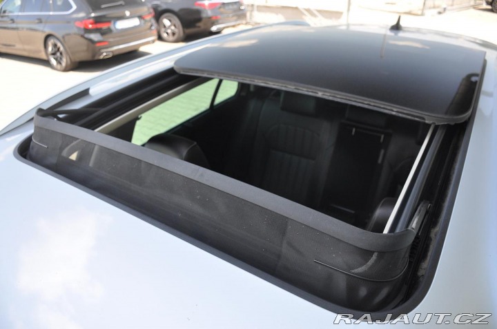 Škoda Superb 2,0TDi L&K. PANOR WEB 2021