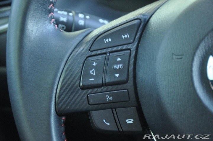 Mazda 3 2.0L 120 SKYACTIV-G 2016