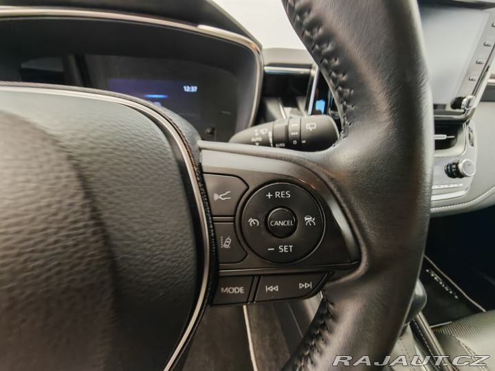 Toyota Corolla Hatchback - 1.8L HEV EXEC 2021