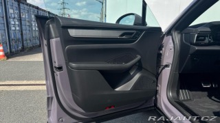Porsche Macan Turbo 2025