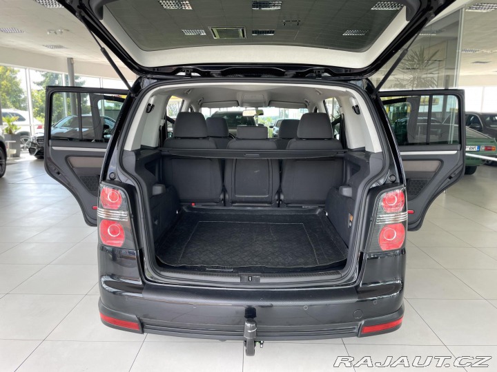 Volkswagen Touran CrossTouran 2,0TDI*7míst* 2019