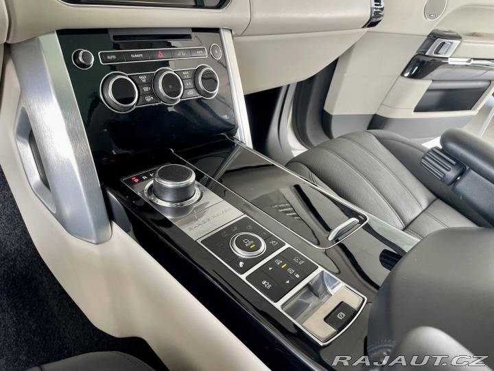 Land Rover Range Rover 4,4 SDV8*Webasto*Panorama 2015