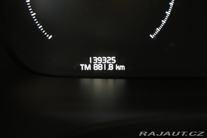 Volvo V90 2,0 D4 140 kW AWD CROSS C 2019