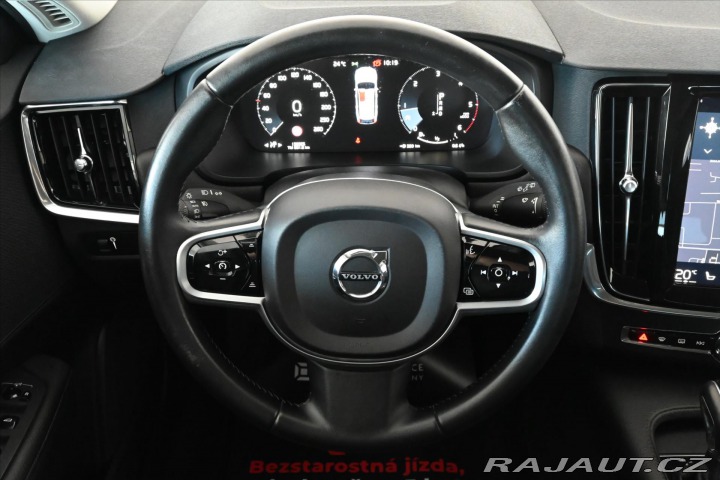 Volvo V90 2,0 D4 140 kW AWD CROSS C 2019