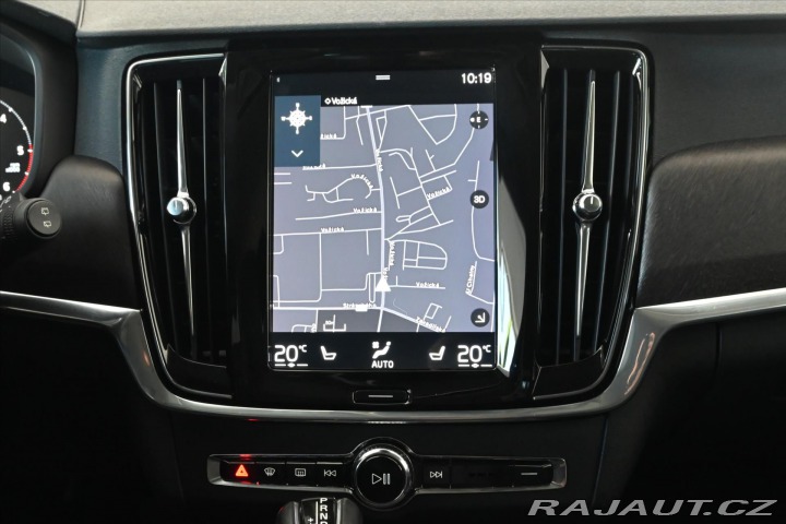 Volvo V90 2,0 D4 140 kW AWD CROSS C 2019