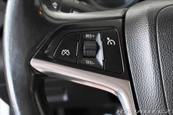 Opel Insignia 2,0 CDTI 96kW Tažné NAVI 2012