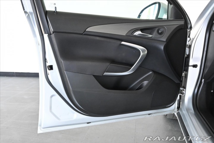 Opel Insignia 2,0 CDTI 96kW Tažné NAVI 2012