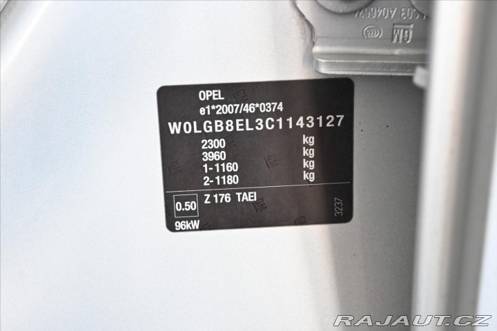 Opel Insignia 2,0 CDTI 96kW Tažné NAVI 2012