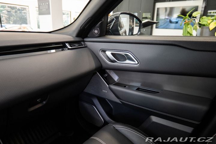 Land Rover Range Rover Velar 2021