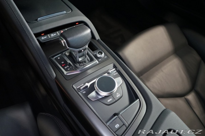 Audi R8 V10*RWD*ULTRA-VIOLET*ZÁRU 2022