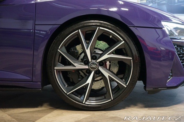 Audi R8 V10*RWD*ULTRA-VIOLET*ZÁRU 2022