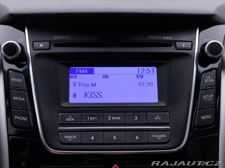 Hyundai i30 1,6 GDI 88kW Trikolor Kli 2015