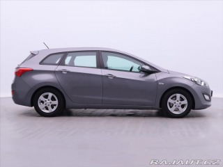Hyundai i30 1,6 GDI 88kW Trikolor Kli 2015
