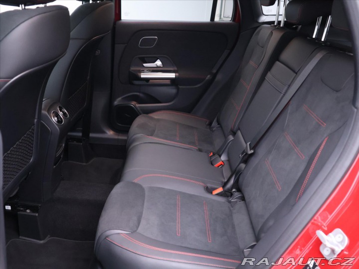 Mercedes-Benz GLA 2,0 200d 4MATIC AMG Premi 2025