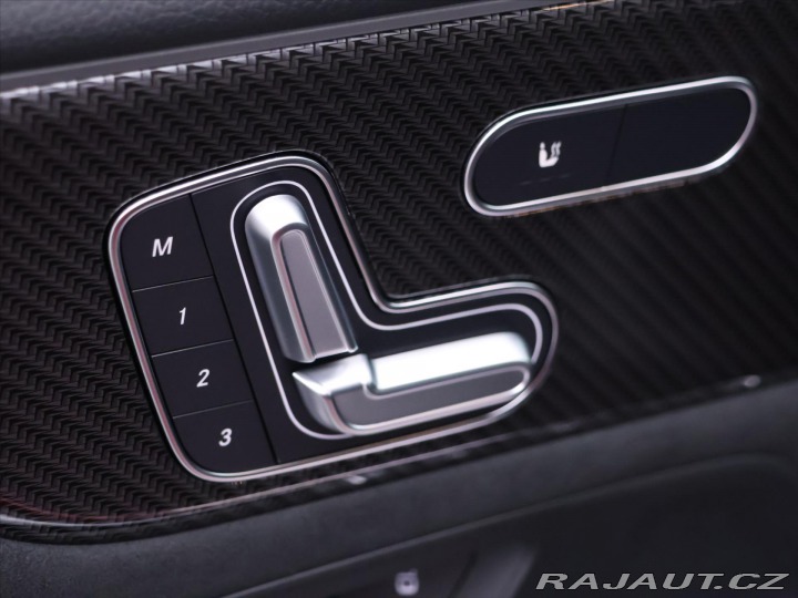 Mercedes-Benz GLA 2,0 200d 4MATIC AMG Premi 2025