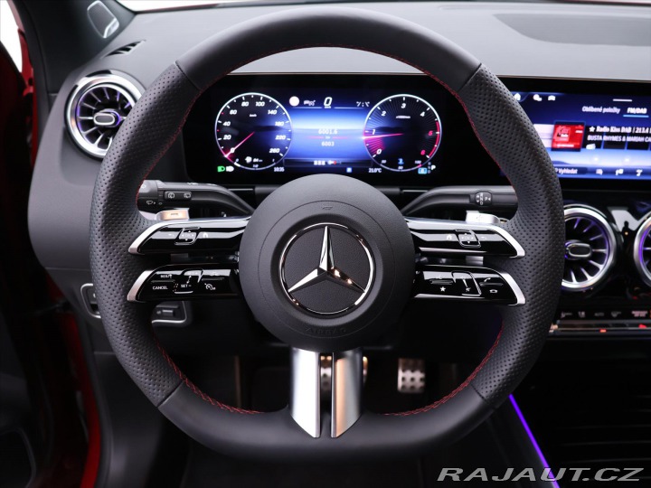 Mercedes-Benz GLA 2,0 200d 4MATIC AMG Premi 2025