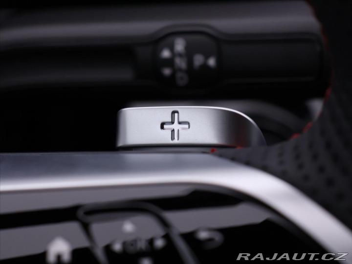 Mercedes-Benz GLA 2,0 200d 4MATIC AMG Premi 2025