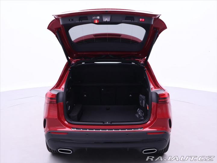 Mercedes-Benz GLA 2,0 200d 4MATIC AMG Premi 2025