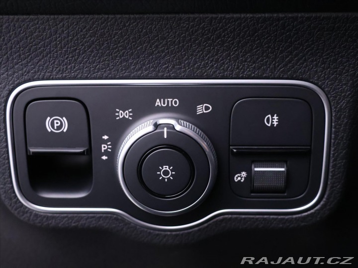 Mercedes-Benz GLB 2,0 200d 4Matic AMG Premi 2025