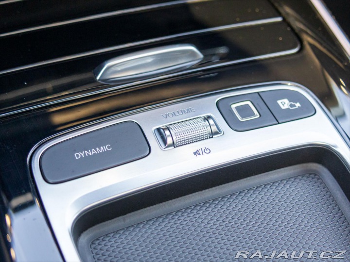 Mercedes-Benz GLB 2,0 200d 4Matic AMG Premi 2025